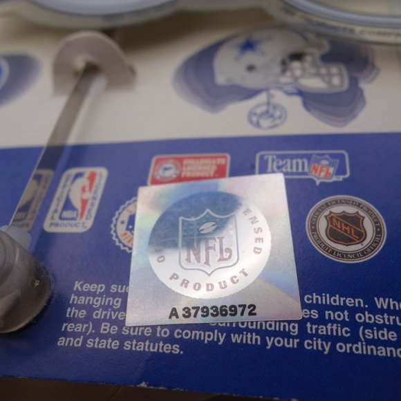 Dallas Cowboys Fan Waves Suction Cup Mounted Window Sign New with Packaging - Picture 6 of 10